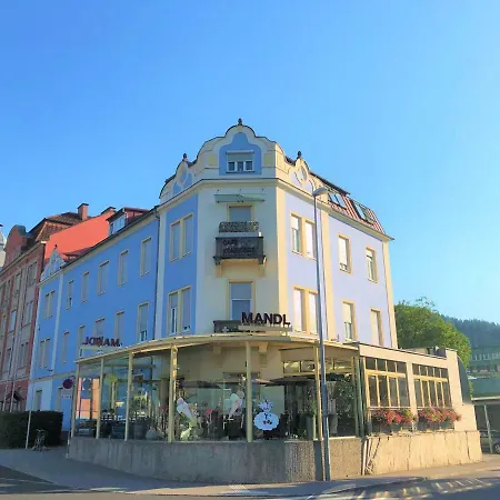 Konditorei Mandl Bruck an der Mur Exterior foto